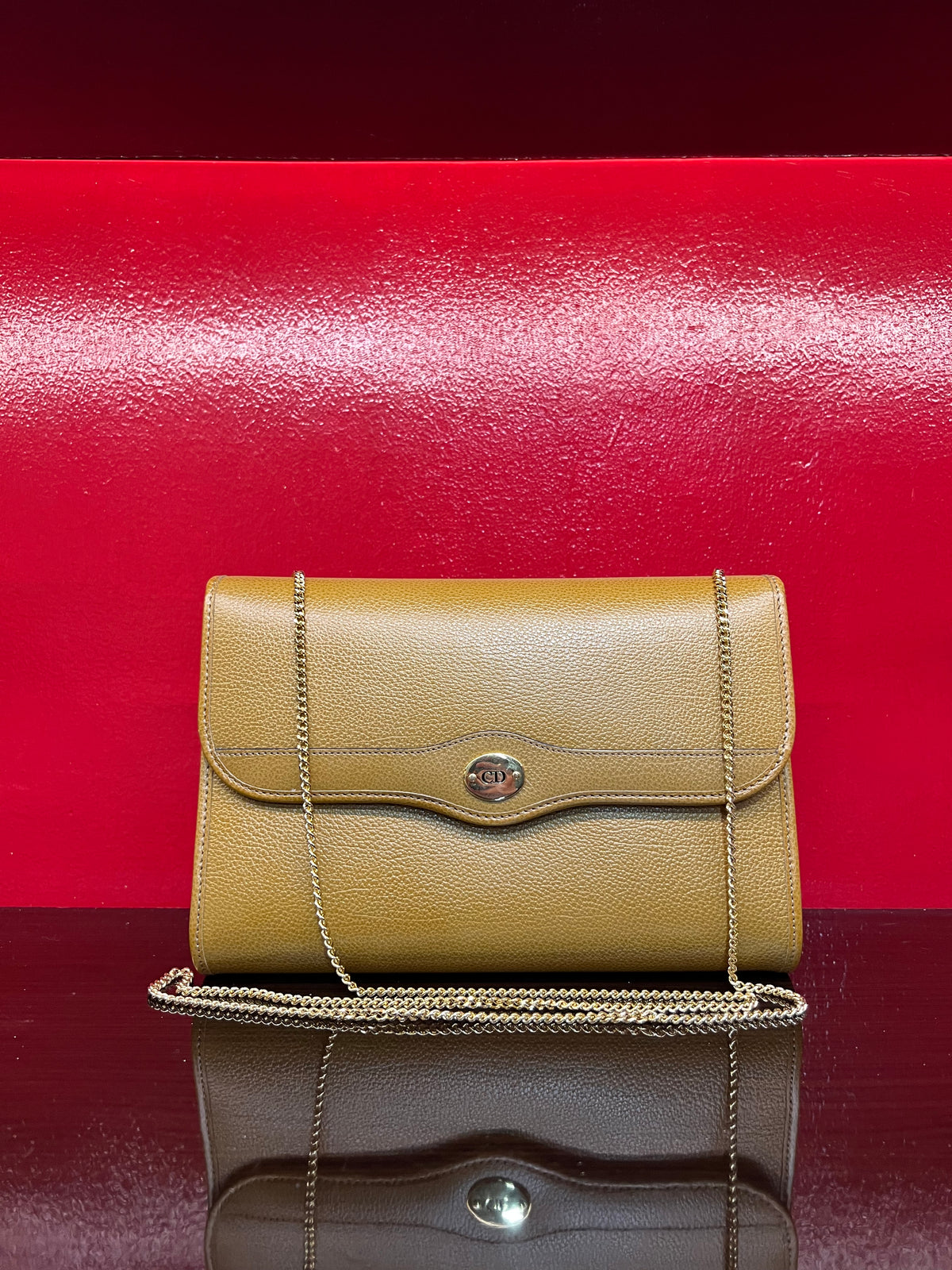 CHRISTIAN DIOR Vintage Leather Chain Crossbody Bag
